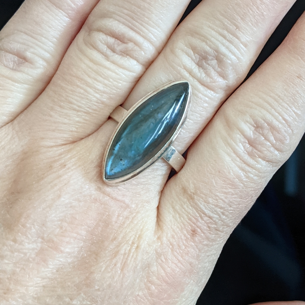 Natural Blue Labradorite, 925 Silver ring, size 10 - Picture 7 of 7